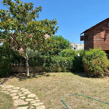 Isabel Sitges, Rocamar Villa Sant Pere De Ribes